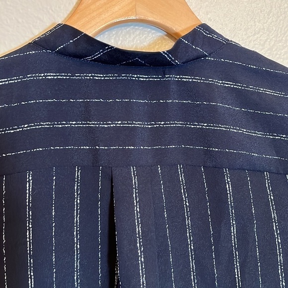 BANANA Republic Navy Striped Blouse - Picture 7 of 13